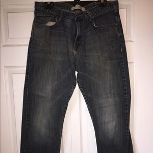 Men’s dark wash jeans